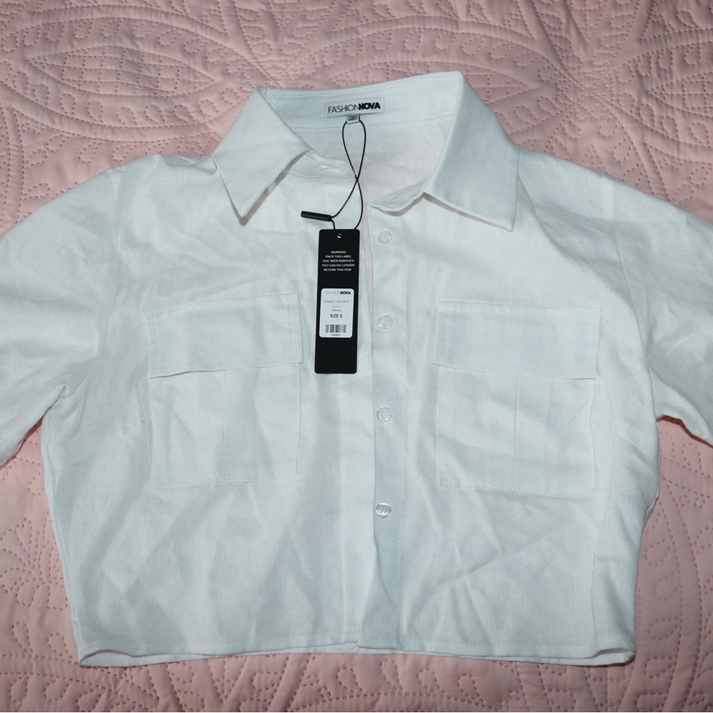 Fashion Nova Crisp White Button-Up Crop Top